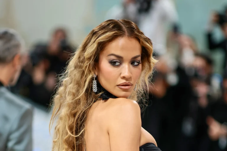 Rita Ora habit me deklaratën: Mund të jem magjistare, gjyshja ime ka qenë e tillë 100 për qind