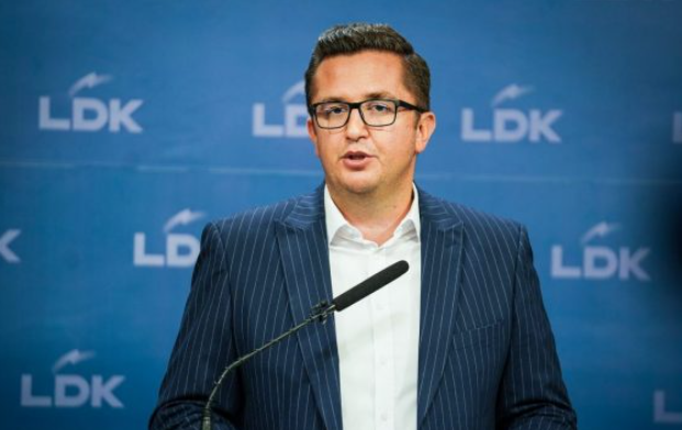LDK reagon pas heqjes së masave ndaj Kosovës: Fatkeqësi që erdhëm në atë pozitë