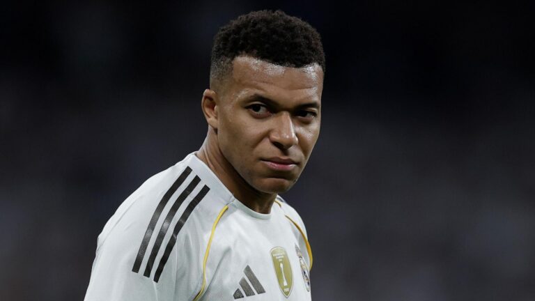 Mungoi në stërvitje, merret vendimi për Mbappen nëse do të jetë i gatshëm për duelin ndaj Man Cityt