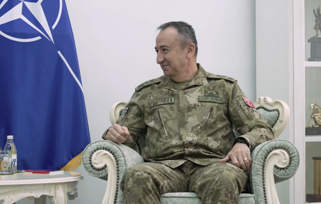 KFOR: Mbetemi te përkushtuar për të ofruar siguri dhe krijimin e kushteve të nevojshme për dialog politik