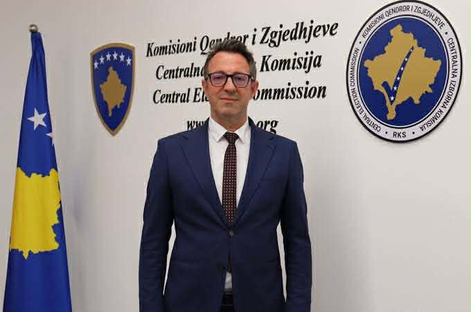Votoi kundër, Krasniqi i VV-së u kundërpërgjigjet ambasadorëve që kritikuan moscertifikim e Listës Serbe