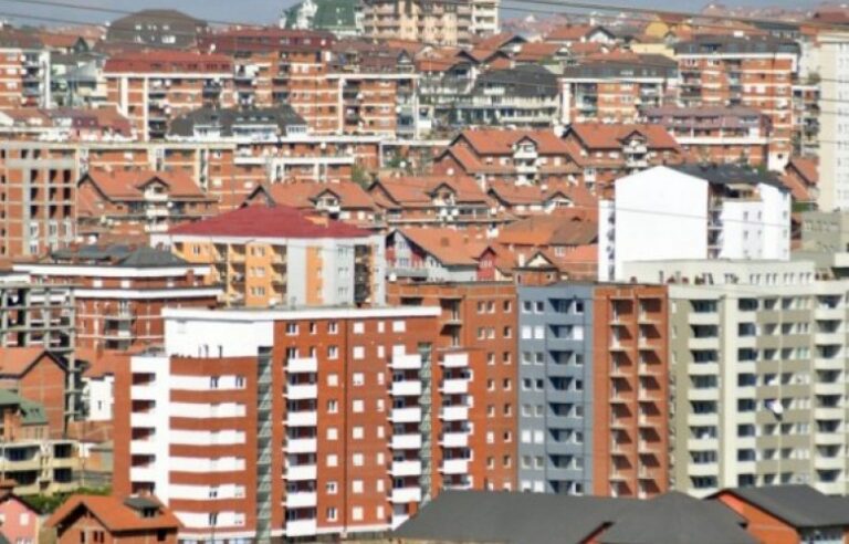 ASK: Çmimet e pronave banesore u rritën me 4.2 % krahasuar me vitin 2024