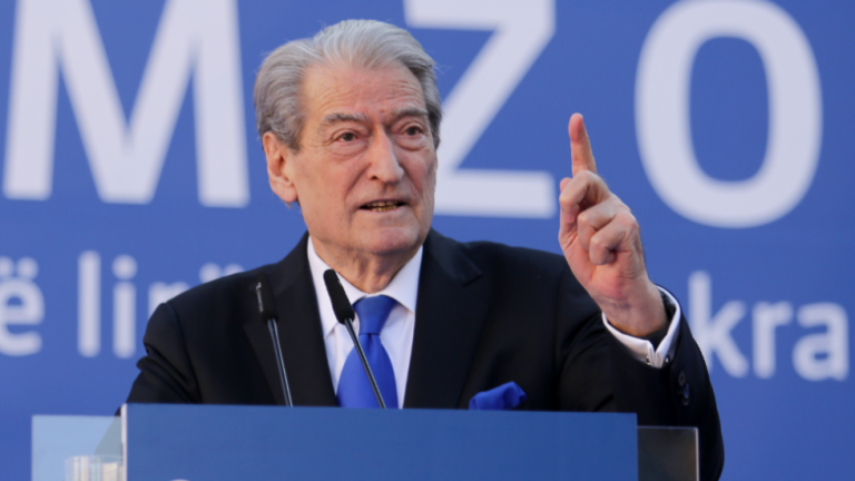 Sali Berisha: Zgjedhjet në Kosovë, shembull i demokracisë dhe frymëzim për Shqipërinë