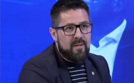 Dardan Krasniqi: Shteti ndau 20 mijë euro për Adelina Ismailin, ndërkaq për veteranët as mirënjohje