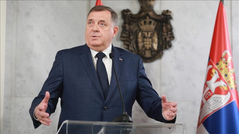 Dodik ndërhyn në procesin zgjedhor në Kosovë, del hapur në mbështetje për Listën Serbe