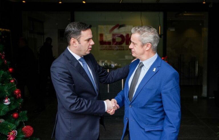 Abdixhiku takon ambasadorin Hargreaves: LDK e gatshme të paraqes një ofertë serioze dhe vizionare për të ardhmen e vendit