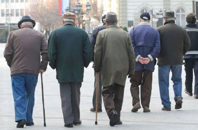 Gjykata Supreme shfuqizon nenet që obligojnë pensionistët të lajmërohen në Qendër të Pensioneve