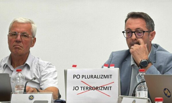 Kërkohet shkarkimi i Sami Kurteshit dhe Alban Krasniqit nga KQZ-ja pasi votuan kundër Listës Serbe