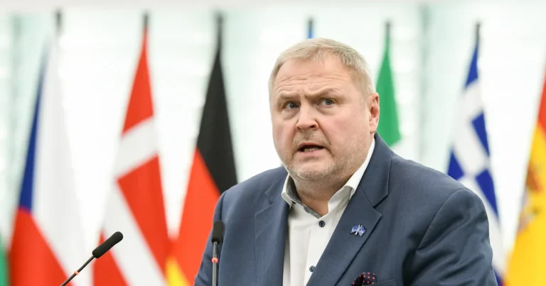Terras: Zgjedhjet në Kosovë duhet t’i japin fund bllokadës që i kushtoi vendit miliona nga BE-ja
