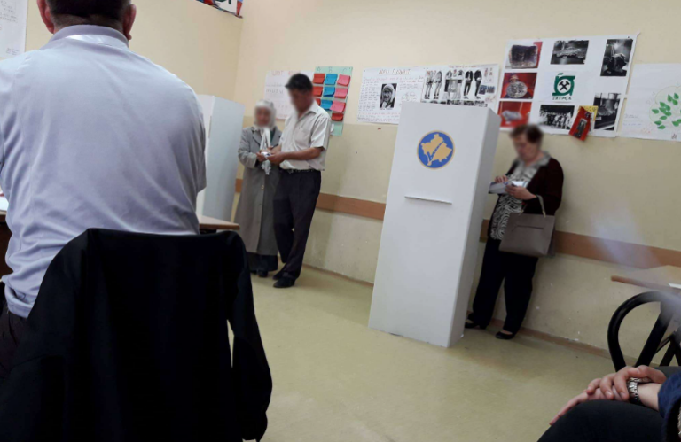 KQZ e ndalon votimin familjar: Është vepër penale