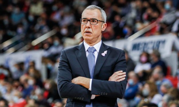 Golden Eagle Ylli zyrtarizon trajnerin e ri, nënshkruan me spanjollin Paco Olmos