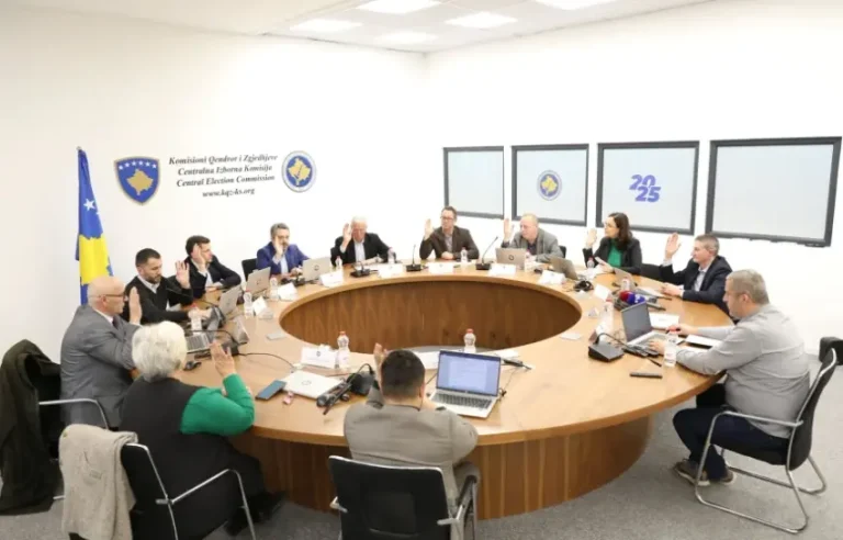 KQZ vendosë për rinumërimin e 914 nga 2,557 vendvotime nga zgjedhjet e 28 dhjetorit