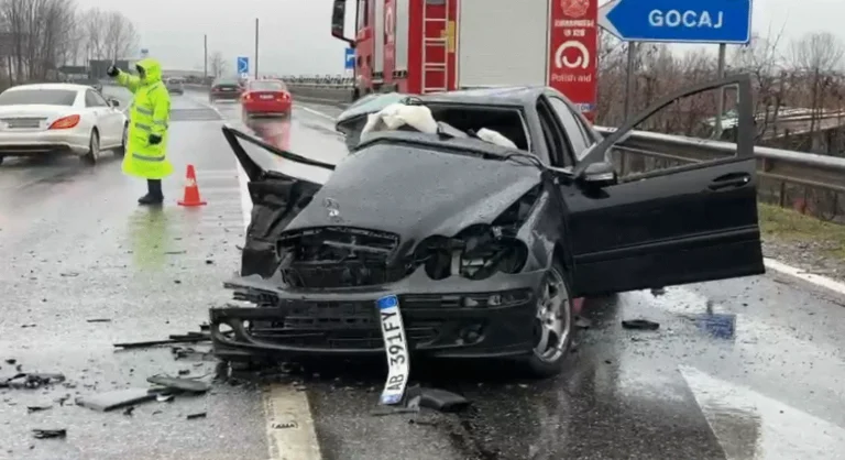 Aksident i rëndë në aksin rrugor Lezhë-Shkodër, dy të vdekur dhe katër të plagosur – mes tyre fëmijë