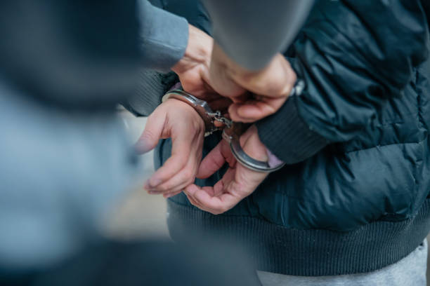 Arrestohet i dyshuari për vjedhjen e tre kompjuterëve, vlera mbi 5 mijë euro