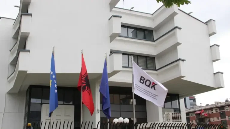 Paralajmërim nga BQK: Kujdes nga mesazhet mashtruese në emër të bankave