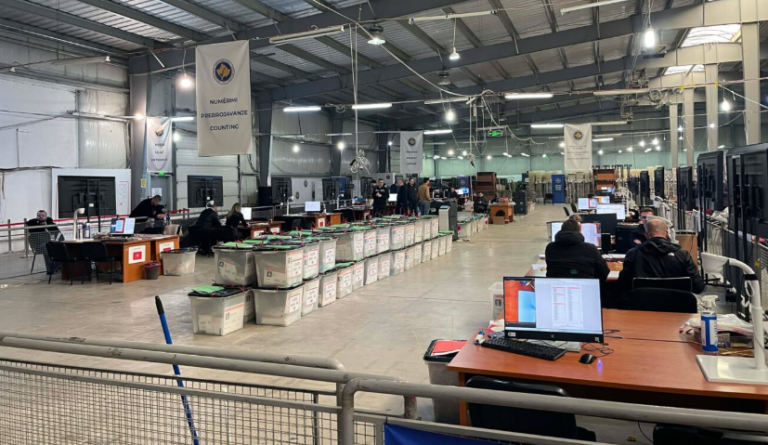 Elezi: Rinumërimi ka për qëllim garantimin e saktësisë së rezultatit, KQZ mund të shtojë numrin e vendvotimeve