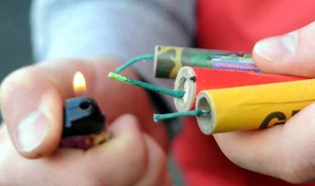 35 të lënduar nga mjetet piroteknike kërkuan ndihmë në Emergjencë