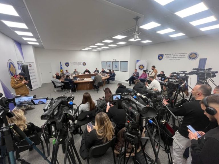 Vendimi i KQZ-së për rinumërim të plotë, komisionerët e Prizrenit mbesin pa mandat