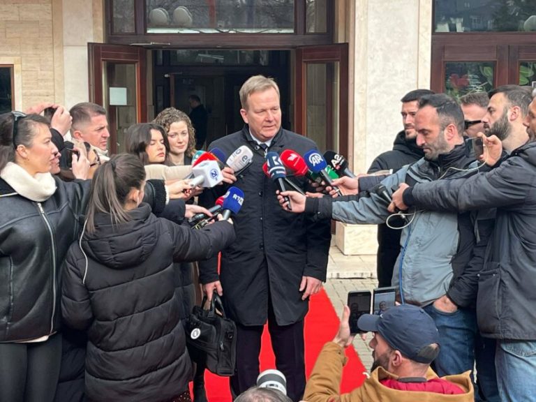Sorensen: Dialogu Kosovë-Serbi vazhdon me shpresën që 2026-ta sjellë atë që 2025 s’mundi