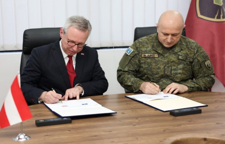 Kosova dhe Austria nënshkruajnë planin e bashkëpunimit bilateral në fushën e mbrojtjes