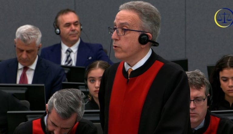 Avokati i Thaçit: Dënimi ndaj klientit tim do të ishte padrejtësi historike, s’mund ta rishkruani historinë e Kosovës