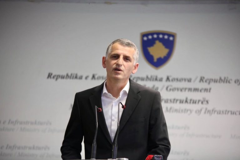 Durmishi njofton subvencione shtetërore për transportin publik në komunat veriore