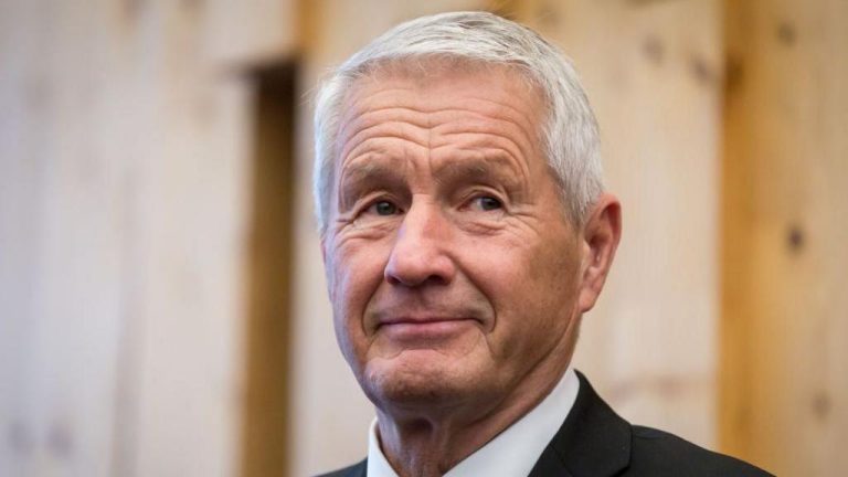 Hetimet për dosjen Epstein, policia norvegjeze bastis shtëpitë e ish-kryeministrit Thorbjorn Jagland
