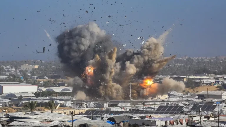 Sulme ajrore gjatë natës në Gaza/ Nëntë persona humbin jetën, mes tyre dy të mitur