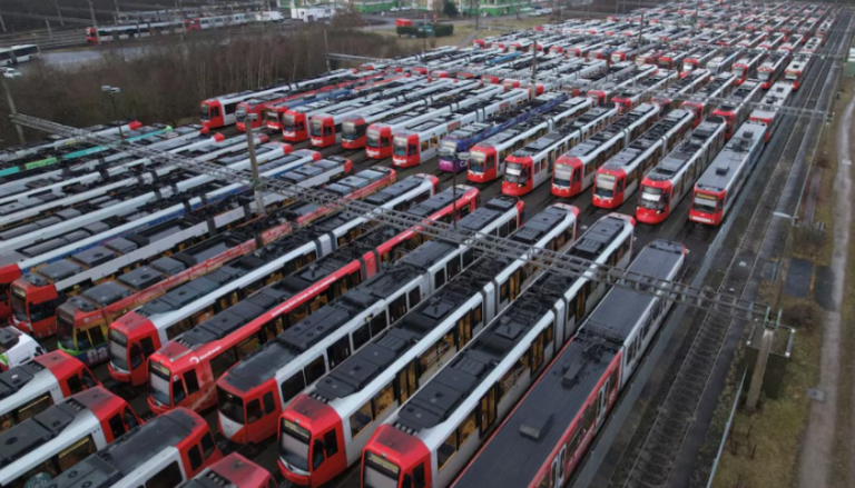 Greva njëditore paralizon transportin publik në Gjermani, 100 mijë punonjës kërkojnë kushte të mira pune