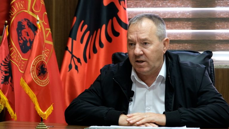 Gucati me lutje për qytetarët: Mos kaloni kah Serbia, një Zot e di kur e lirojnë Llozhanin