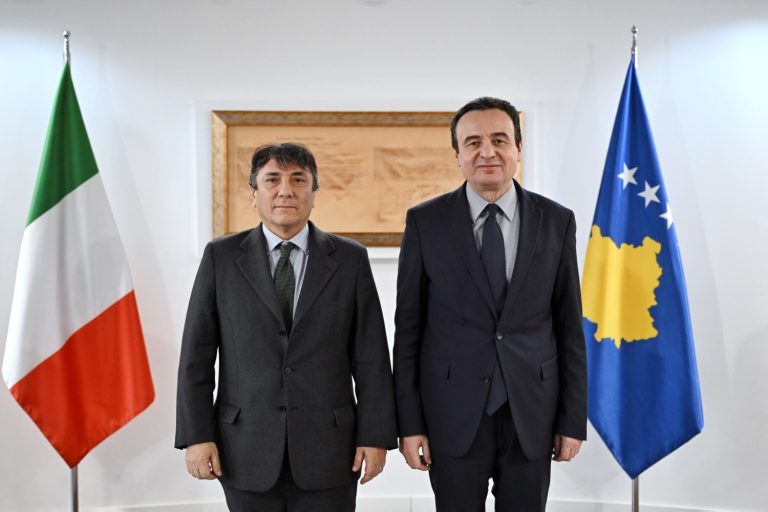 Kurti takon ambasadorin e Italisë në Kosovë, shprehin vullnet për avancim të partneritetit dypalësh