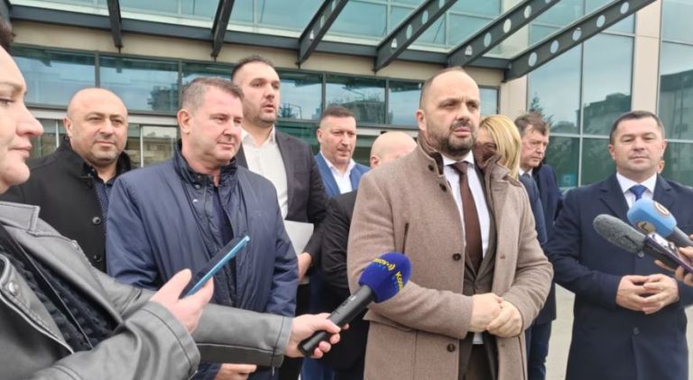 Kryetarët serbë: Në takim me ministrin Krasniqi nuk u diskutua për integrimin