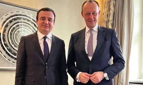 Merz uron Kurtin: I bindur se me përvojën tuaj do të merrni vendimet e duhura për integrimin euroatlantik të Kosovës