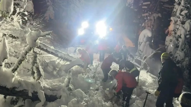 Ortek masiv në malet e Nevadës, zhduken 10 skiatorë, autoritetet lokale nisin operacionin e kërkimit
