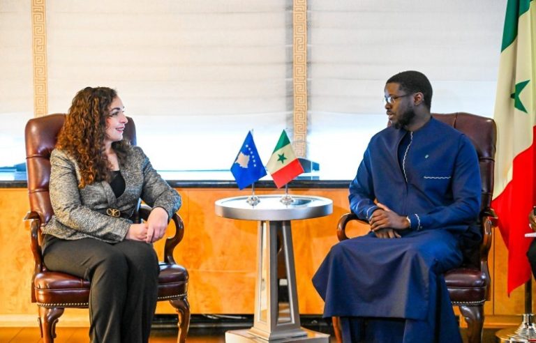 Presidenti i Senegalit uron Pavarësinë e Kosovës