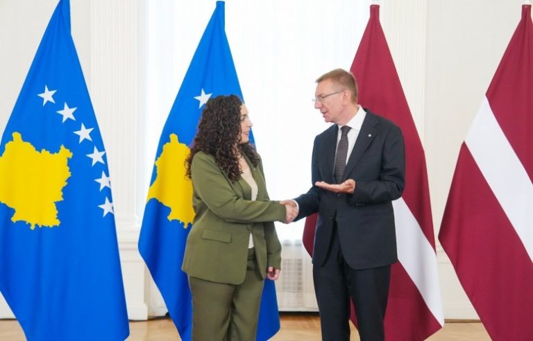 Presidenti i Letonisë uron Kosovën për 18-vjetorin e Pavarësisë
