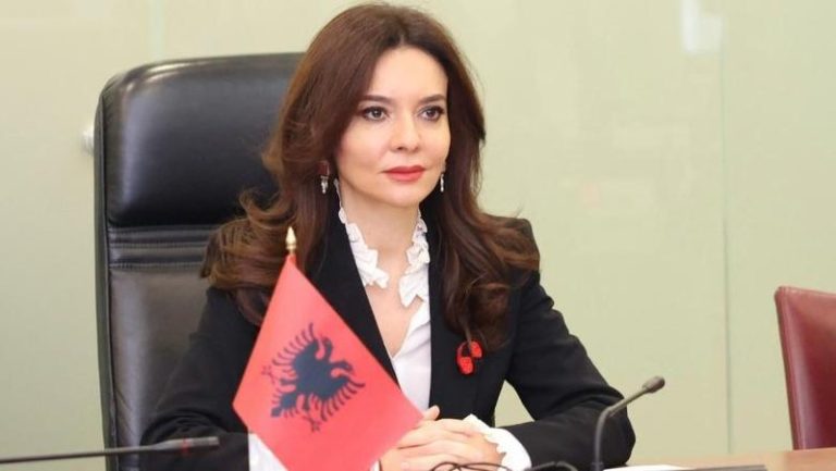 Rama e largoi nga Ministria e Jashtme, reagon për herë të parë Elisa Spiropali