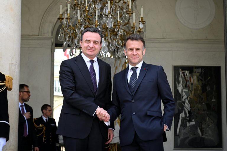 Kurti në Paris: Kosova e harmonizuar me politikën e jashtme dhe të sigurisë së BE-së