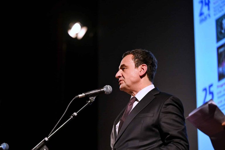 Kurti për masakrat në Krushë, Suharekë e Gjakovë: Këto janë dëshmi të rënda të krimeve të kryera në Kosovë