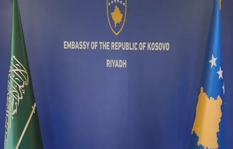 Ambasada e Kosovës në Riad: Arabia po kërkon listat e personave për t’i pajisur me viza emergjente për kthim në vendet e tyre