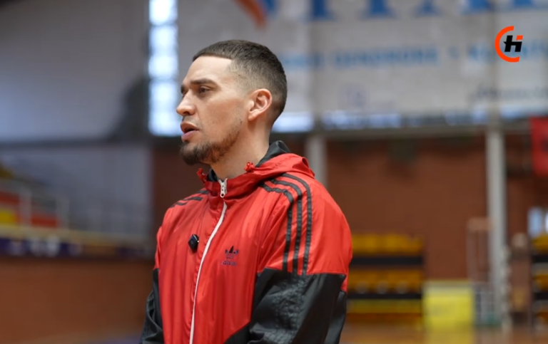 A ka marrë ftesë nga Kosova për t’u rikthyer në përfaqësuese? Flet Bamforth