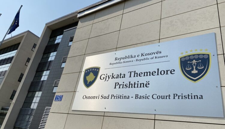 Dyshimet për keqtrajtim ndaj fëmijës së tyre 5-vjeçar, Gjykata u cakton paraburgim dy prindërve në Lipjan