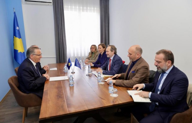 Hamza: Integrimet në BE dhe NATO, synime strategjike të Kosovës