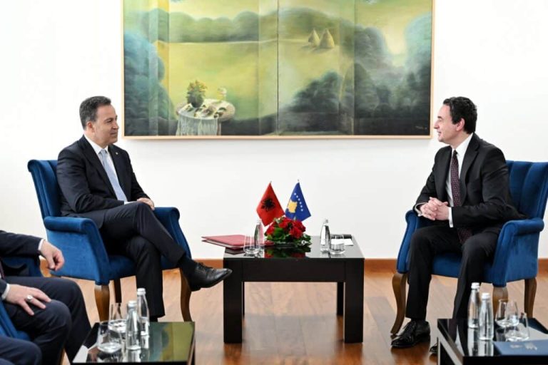 Takimi Kurti-Peleshi, theksohet rëndësia e unitetit ndërmjet shteteve