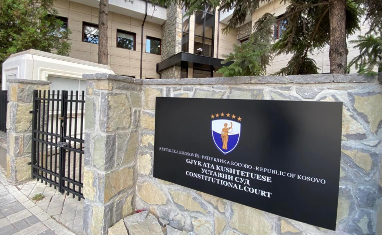 Kushtetuesja pranon kërkesën e VV-së për seancën e Presidentit, deputetët tri ditë afat për komente