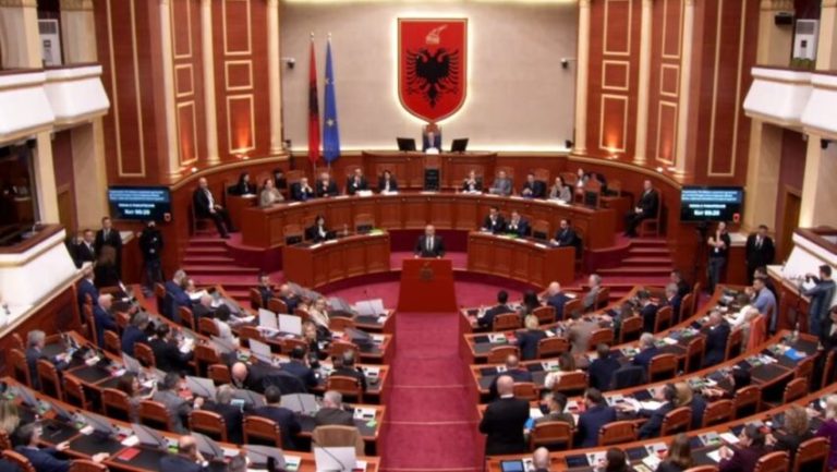 Kuvendi rrëzon kërkesën e SPAK-ut për heqjen e imunitetit të deputetes Balluku