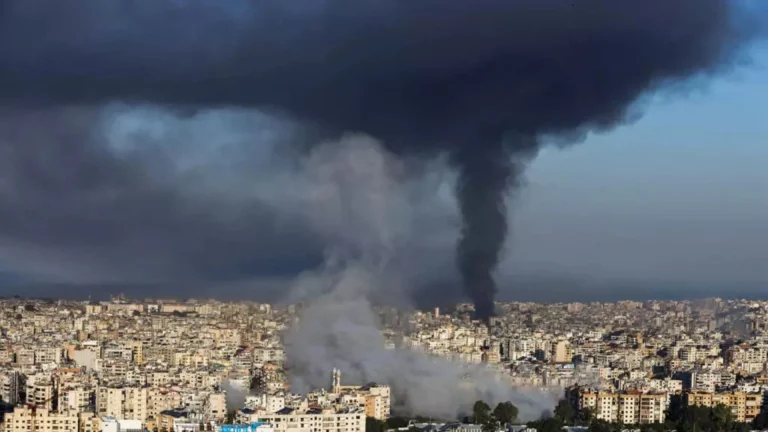 SHBA mbyll ambasadën në Arabinë Saudite dhe Kuvajt, zvogëlon praninë konsullore në disa vende të tjera