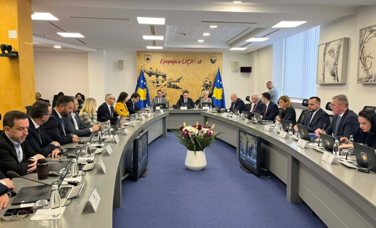Qeveria miraton propozim-vendimin për bartjen e Zyrës për çështjet e kategorive të dala nga lufta e UÇK-së