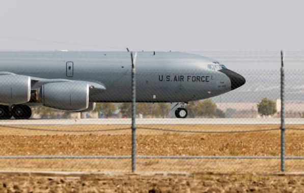 Spanja refuzon përdorimin e bazave për të sulmuar Iranin, 15 avionë amerikanë largohen nga territori