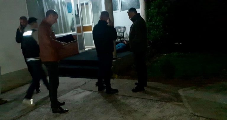 Një muaj paraburgim për katër të arrestuarit në Ferizaj, u kapën me 17.9 kg heroinë